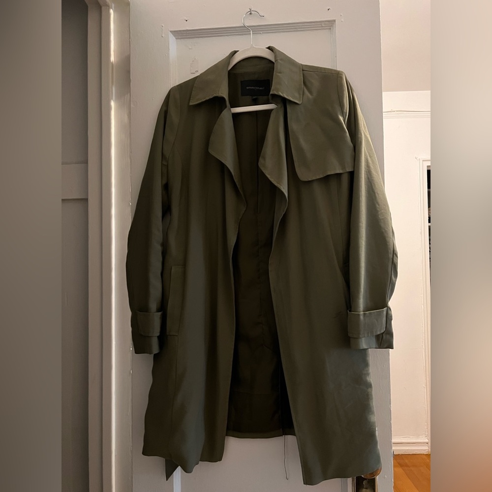 Banana Republic Trench Jacket ( olive green 🫒 )